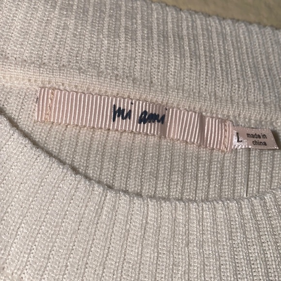 White Long Sleeve Sweater - Picture 3 of 12